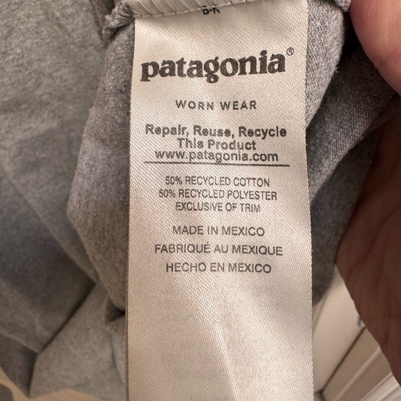 Patagonia Heather Gray Long Sleeve Regular Fit Responsibility-tee - Picture 4 of 7
